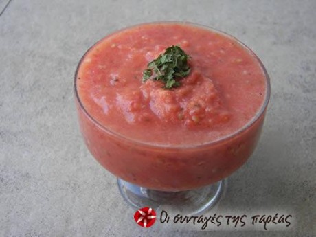 2 σάλτσες για μακαρόνια άκρως καλοκαιρινές