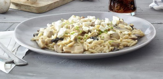 Κριθαρότο με άγρια μανιτάρια και κατσικίσιο τυρί